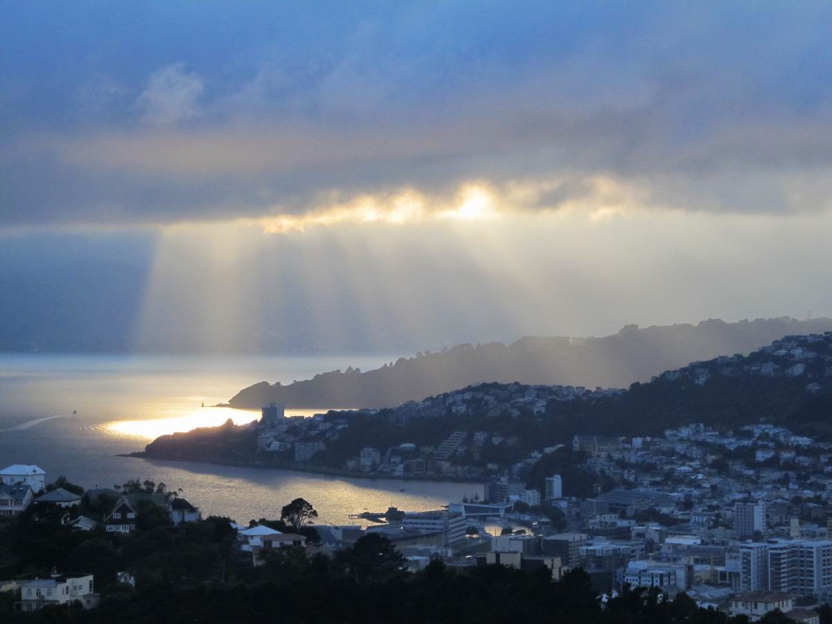 The Radiant Light of Guru Tattva in New Zealand 2011