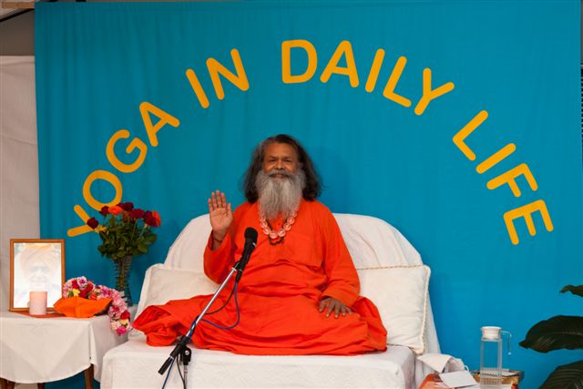 Swamiji_in_New_Zealand_IMG_3534