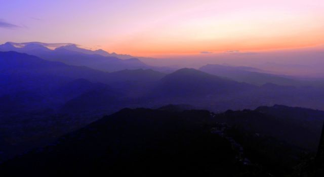 2.Sunrise_at_Sarankot