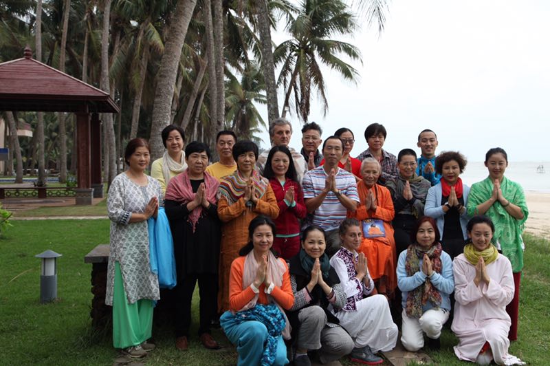 Sadhvi Daya Mata guides Yoga in Daily Life programs in China