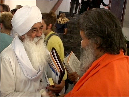 Swamiji makes many contacts