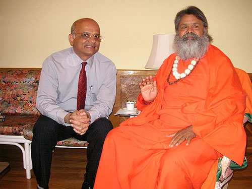 His Holiness Mahamandaleshwar Paramhans Swami Maheshwarananda with His Excellency Mr. Shah, Ambassador of India to Ukraine